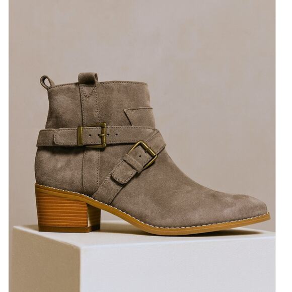 Cole Haan Bootie 10 - Picture 1 of 10